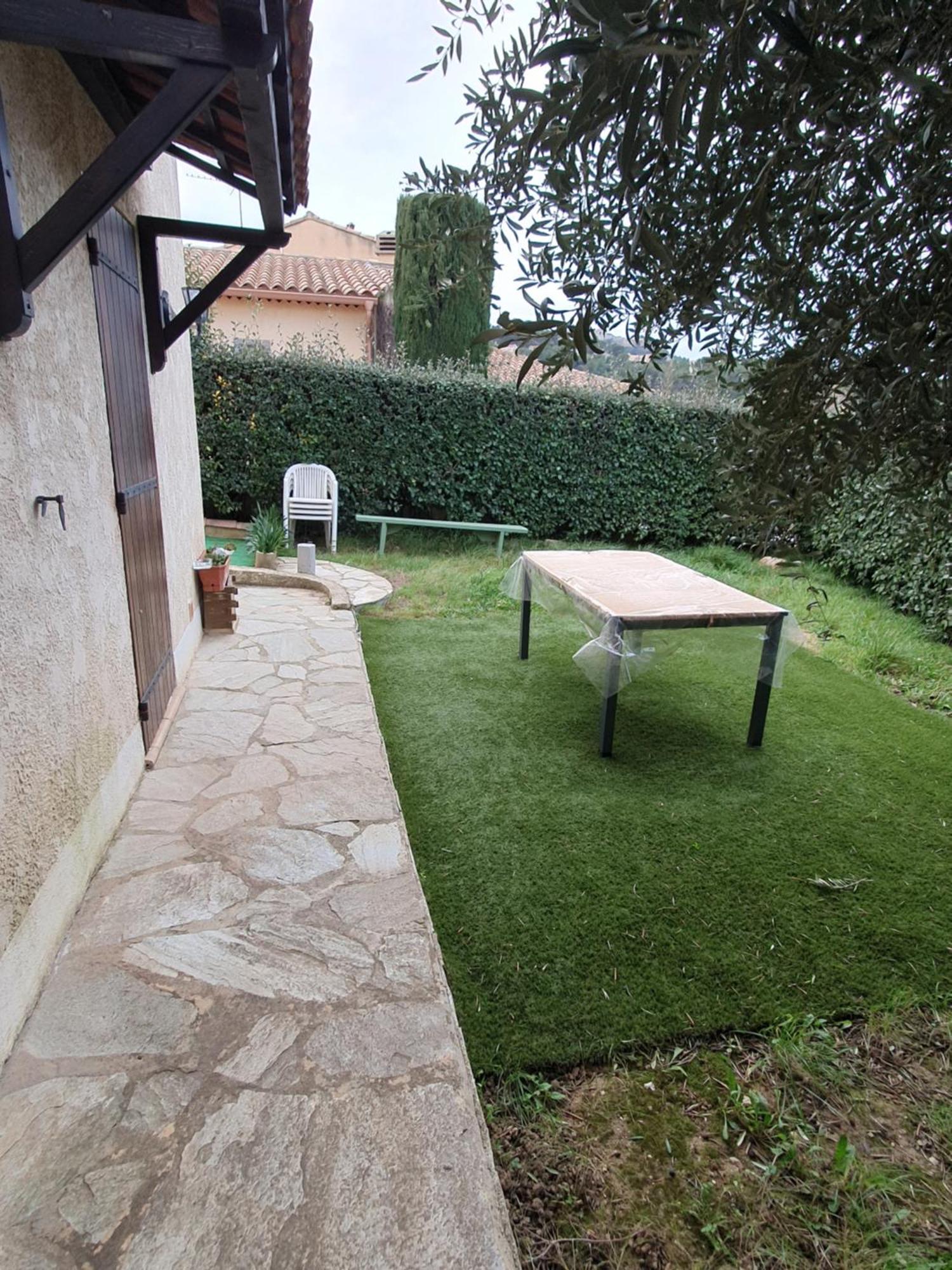 Appartement T2 Bas De Villa Avec Jardinet Au Calme Proche Mer La Seyne-sur-Mer Esterno foto